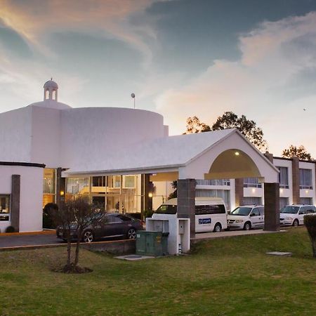 Hotel Aeropuerto Morelia Alvaro Obregon Eksteriør billede
